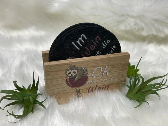 Handgefertigte Tischuntersetzer mit Weinmotiven – ideal für Weinabende