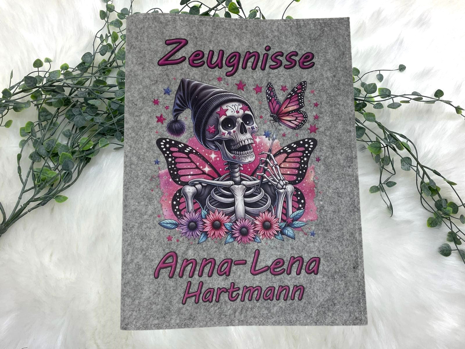 Zeugnismappe mit Namen - Mädchen und Jungen - Personalisiert Filz A4 Skulls Pink - Dokumenten Urkunden Mappe Kinder - Hefter Zeugnisse