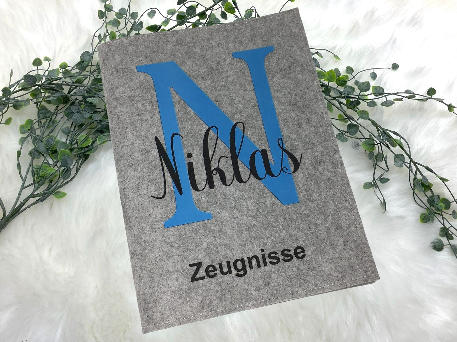 Zeugnismappe mit Namen - Mädchen und Jungen - Personalisiert Filz A4 Blau Buchstabe - Dokumenten Urkunden Mappe Kinder - Hefter Zeugnisse - Sichtbuch