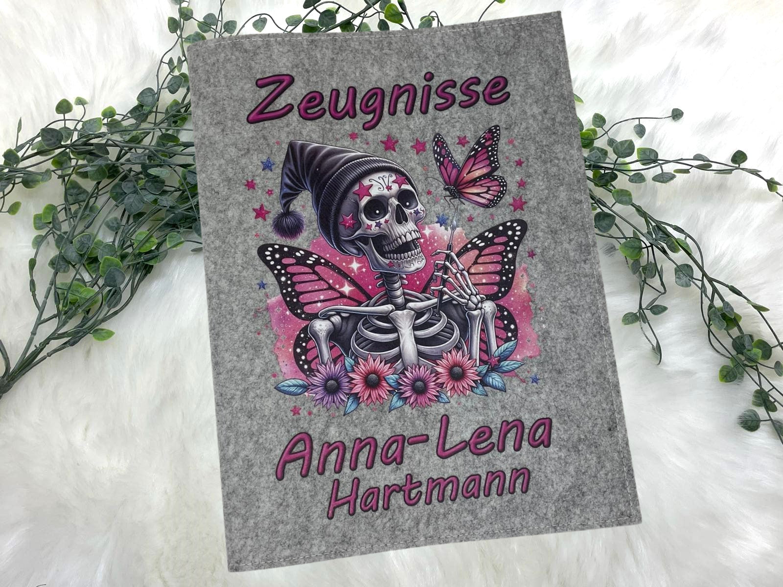 Zeugnismappe mit Namen - Mädchen und Jungen - Personalisiert Filz A4 Skulls Pink - Dokumenten Urkunden Mappe Kinder - Hefter Zeugnisse