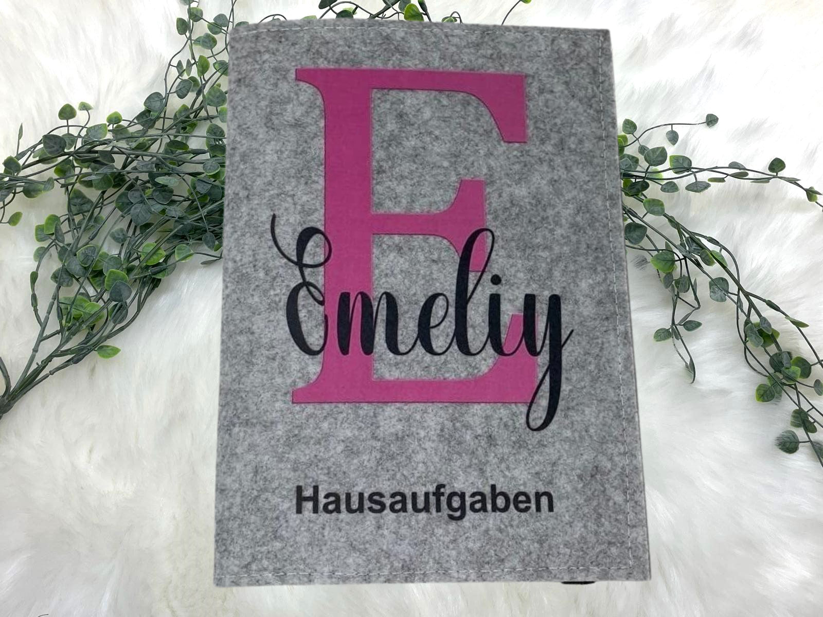 Hausaufgabenheft Hülle Filz Buchstabe Pink hell inkl Heft Schulheft Schutzhülle Umschlag Geschenkidee Einschulung personalisierbar mit Namen