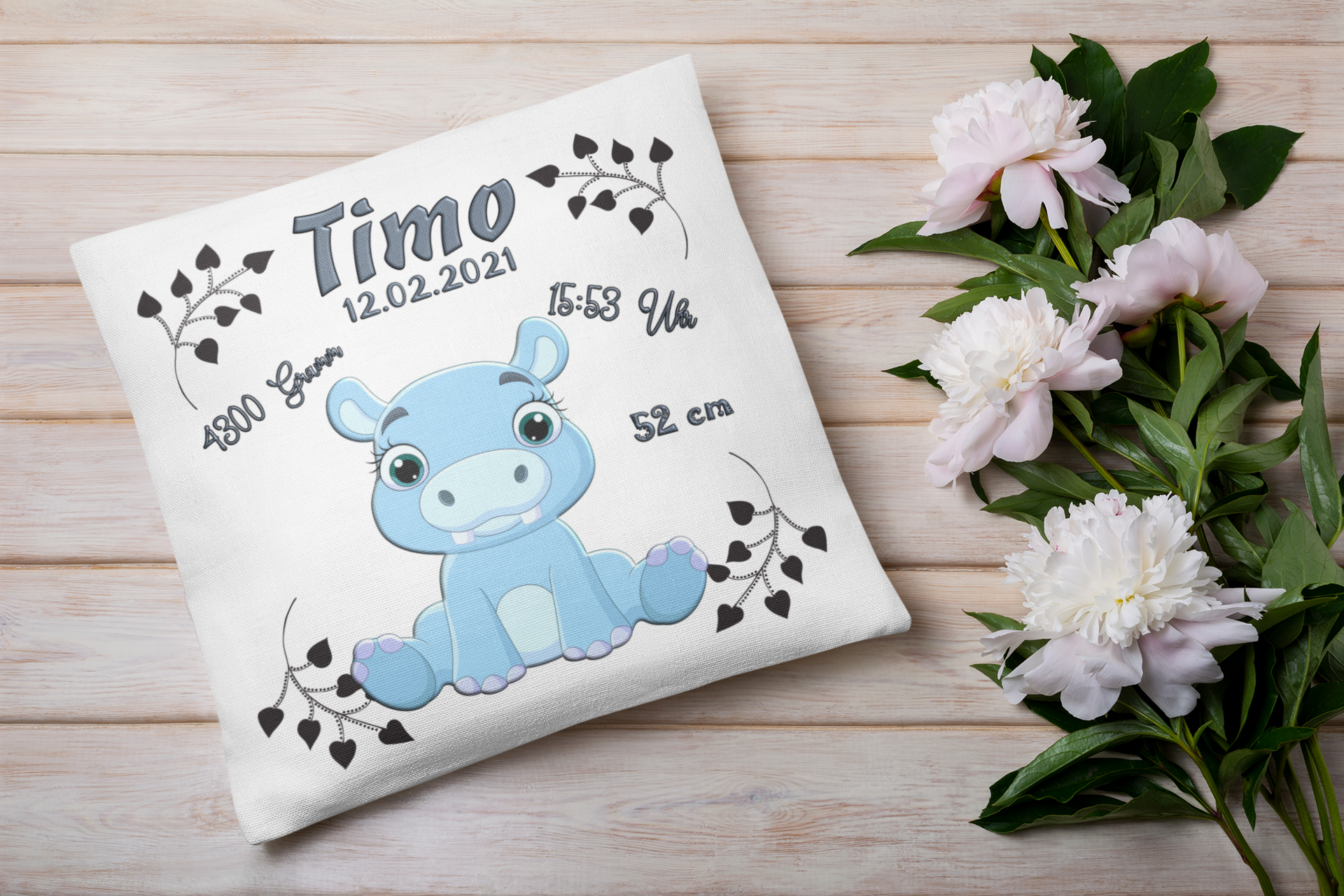 Kissen als Geschenk zur Taufe oder Geburt mit Namen & Datum Babykissen Hippo Blau personalisiertes Geburtskissen