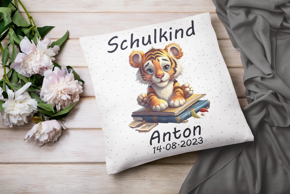Personalisiertes Kissen zur Einschulung mit Tiger und Datum