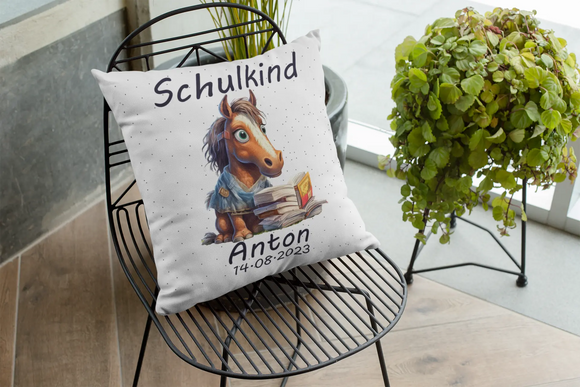 Personalisiertes Kissen zur Einschulung mit süßem Pferdemotiv