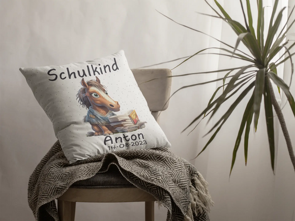 Kissen für Schulkind mit Pferd, Datum und Name als Geschenk