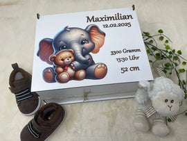 personalisierte Erinnerungsbox mit Elefant und Bär als Geburtsgeschenk