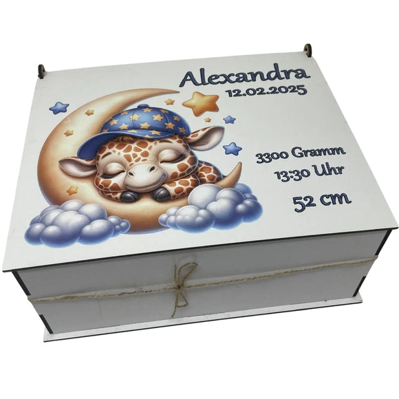 Baby-Erinnerungskiste mit Giraffe und Sternen – liebevoll personalisierte Box aus HDF