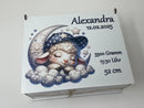 personalisierte Babybox mit Schaf, Sternen und Mond