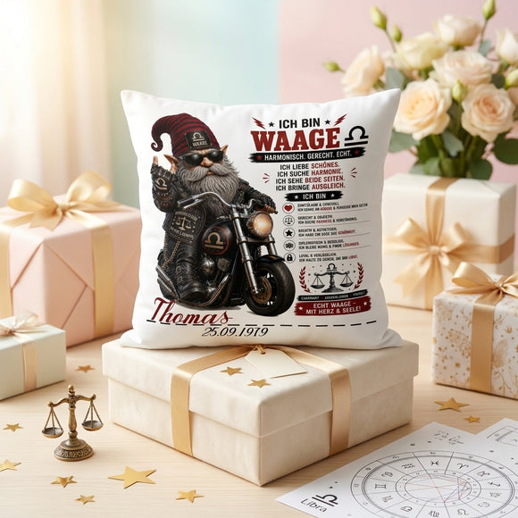 Geburtstagsgeschenk für Männer Sternzeichen Waage – personalisiertes Kissen mit Motorrad Gnom und Namen