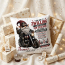 Geburtstagsgeschenk für Männer Sternzeichen Zwilling – personalisiertes Kissen mit Motorrad Gnom und Namen