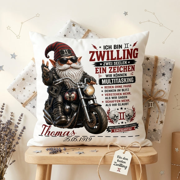 Geschenk Sternzeichen Zwilling – personalisiertes Kissen für Männer mit Biker Gnom, Motorrad, Name und Geburtsdatum