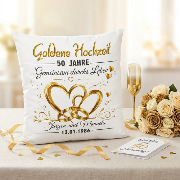 Dekokissen zum 50. Hochzeitstag mit Namen, Datum und goldenen Herzen