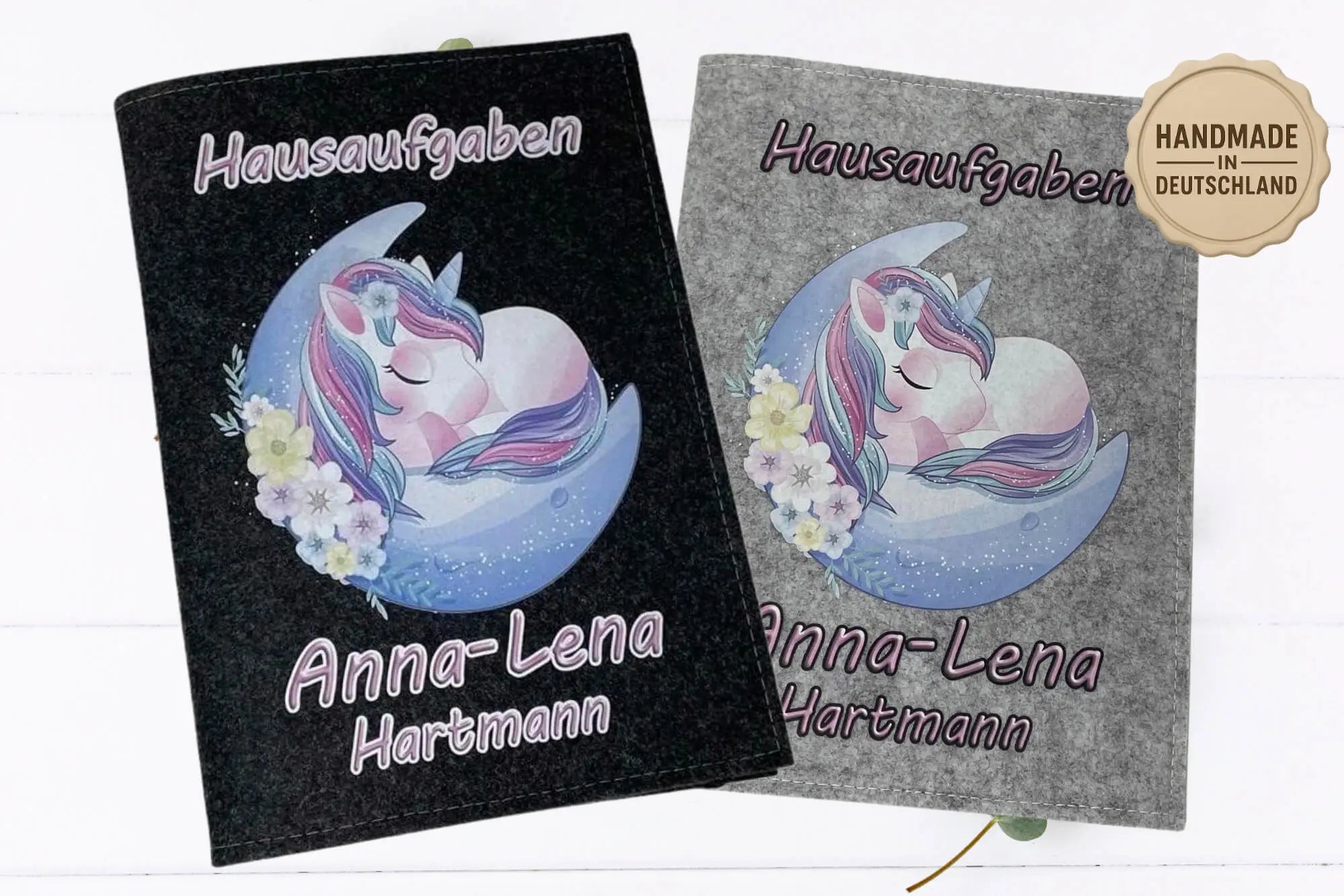 Romantische Schulheft-Hülle mit Einhorn auf dem Mond – traumhaft schön.