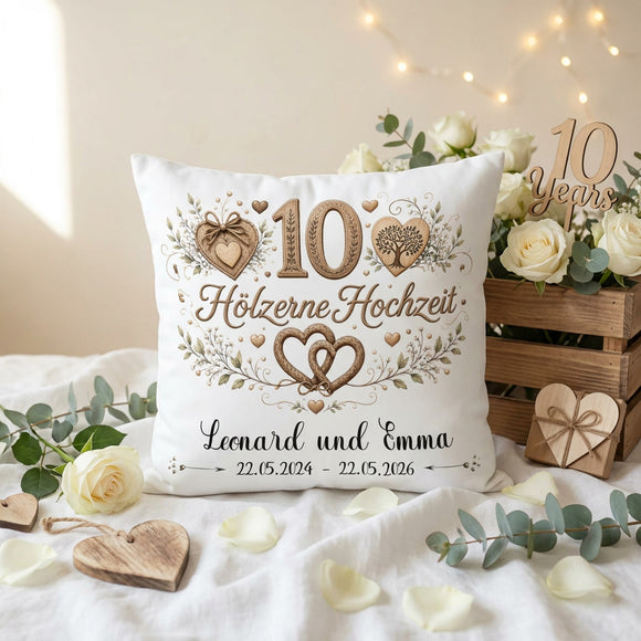 Kissen zum 10 Hochzeitstag mit Holzmotiv und Herzen