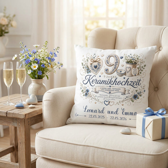 Personalisiertes Jubiläumskissen für 9 Jahre Ehe im stilvollen Keramikdesign
