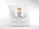 Erstkommunion Geschenk personalisiert – weißes Kissen mit Jungen und Blumenkranz