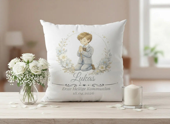 Personalisiertes Kommunions Geschenk mit Jungen Illustration und Blumenkranz