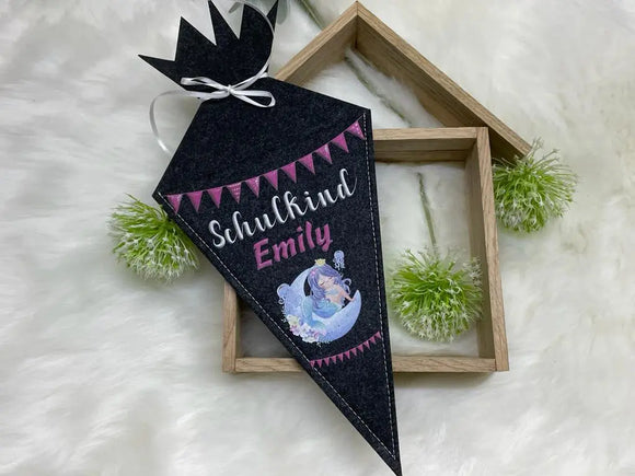 Schultüte für Schulkind Leon mit Tiger-Motiv und Aufschrift