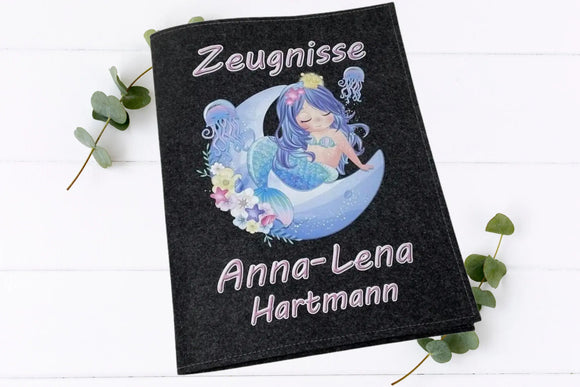 Personalisierte Schulzeugnis-Mappe für Mädchen mit bunter Meerjungfrau und floralen Elementen – in zwei Farbvarianten