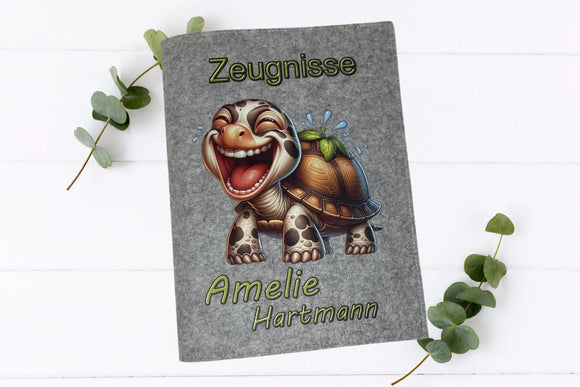 Zeugnismappe mit süßer Cartoon-Schildkröte und Namensaufdruck für Mädchen – robustes Filz in Hell- und Dunkelgrau
