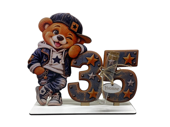 Geldgeschenk zum 35. Geburtstag mit großer Zahl 35 und Teddy mit Cap