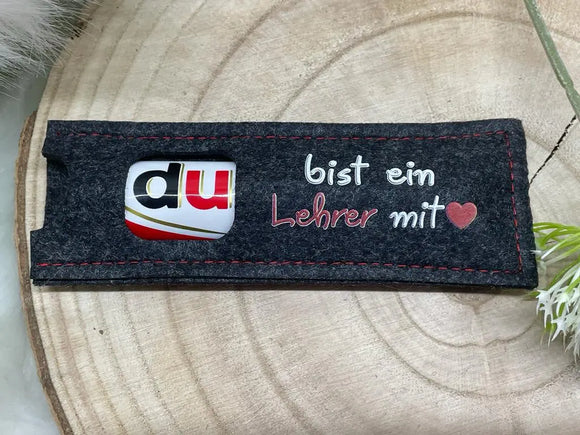 Filzhülle für kleinen Schokoriegel – als Geschenk für Lehrer geeignet