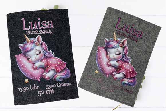 Liebevoll gestaltete Filzhülle mit Wunschdaten