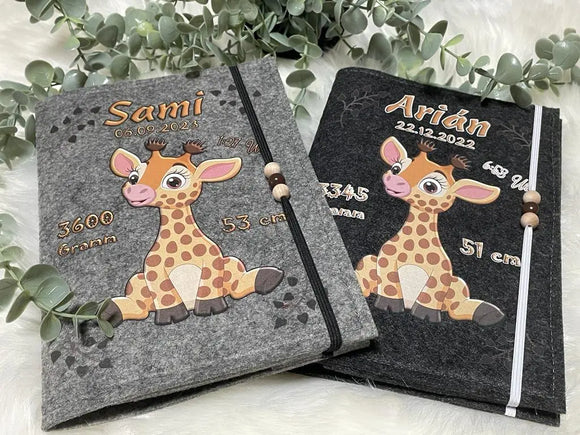 U Heft Hülle Filz mit Namen Datum Impfpass Giraffe untersuchungsheft hülle personalisiert Geschenk Geburt Fadensalat-shop