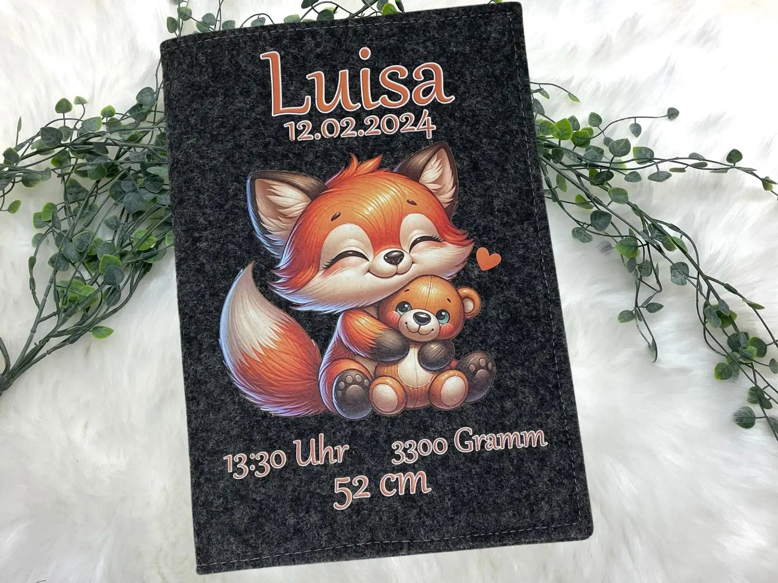 U-Heft-Hülle Fuchs & Teddy aus Filz – personalisiert mit Name & Geburtsdatum Fadensalat-shop