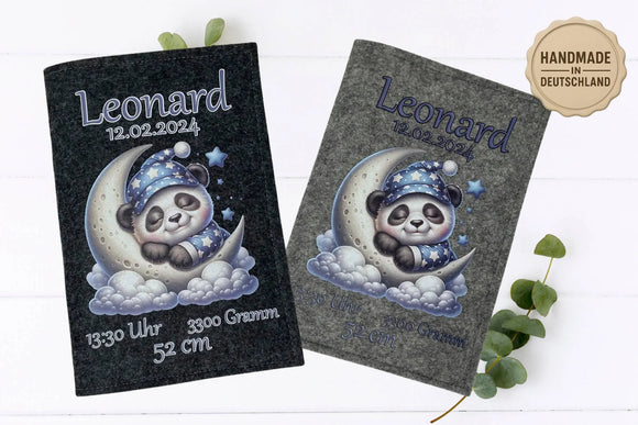 U-Heft Hülle Panda im Mond – personalisiert mit Name & Geburtsdaten Fadensalat-shop