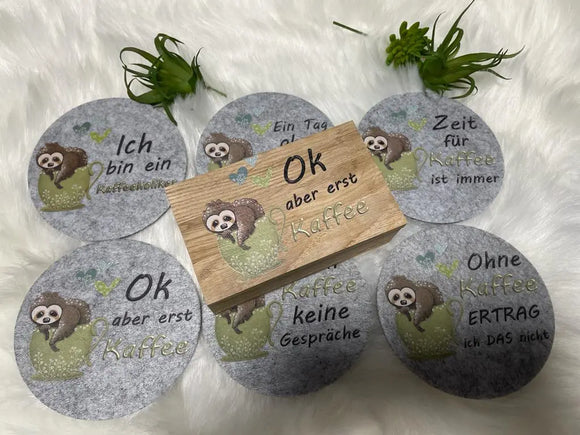 Witzige Filzuntersetzer mit verschiedenen Kaffee-Sprüchen – perfekt als Geschenk für Kaffeeliebhaber