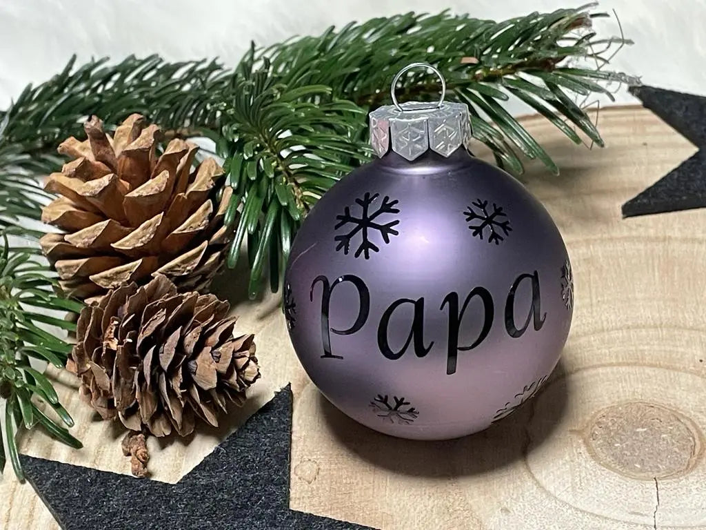 Weihnachtskugel mit Name | Christbaumkugeln Glas Flieder personalisierte Christbaumkugel | Weihnachtskugeln personalisiert | Geschenkide Fadensalat-shop