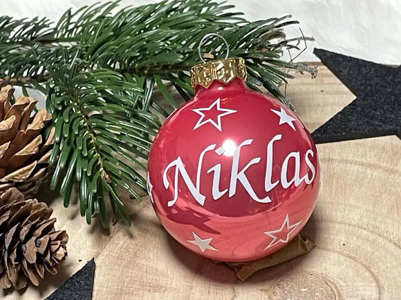 Hummerfarbene Weihnachtskugel mit Name „Luise“ und silbernen Pfötchen – personalisiert aus Glas