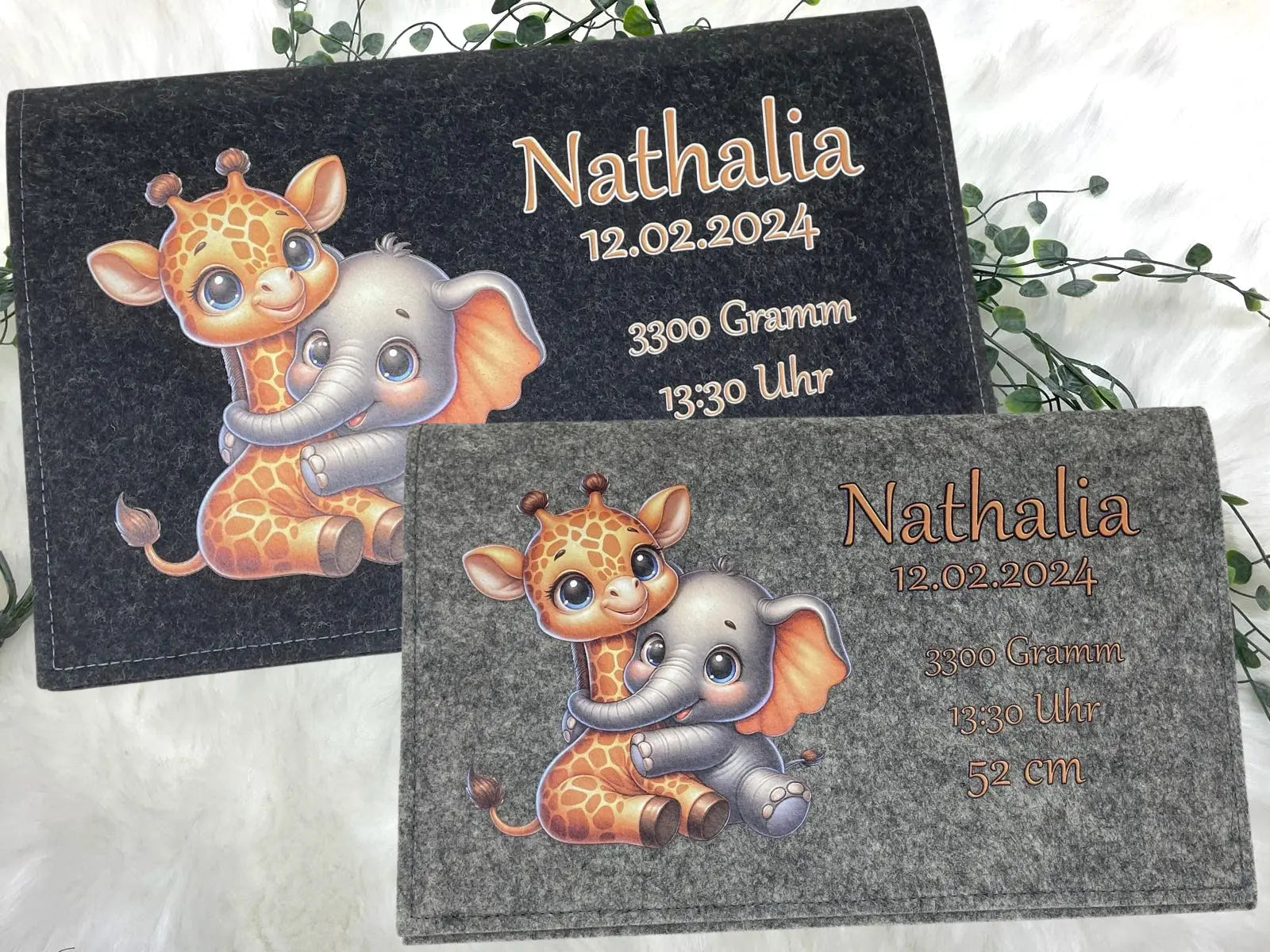 Personalisierte Windeltasche aus Filz mit Giraffe und Elefant als beste Freunde