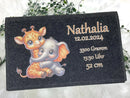 Wickeltasche mit Babyname „Nathalia“ und süßem Giraffen-Elefanten-Duo