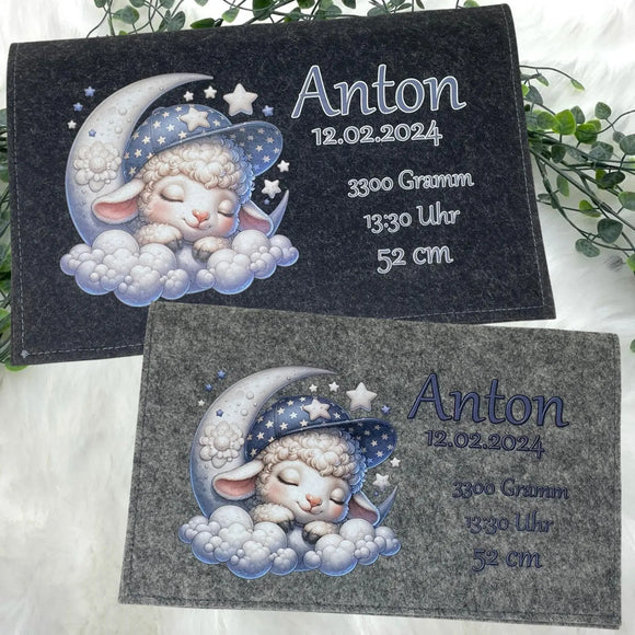 Nachtmotiv mit Schaf, Sternen und Mond – personalisierte Windeltasche