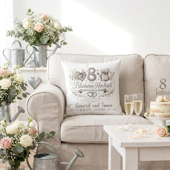 Geschenk zur Blechernen Hochzeit als personalisiertes Kissen mit Herzen