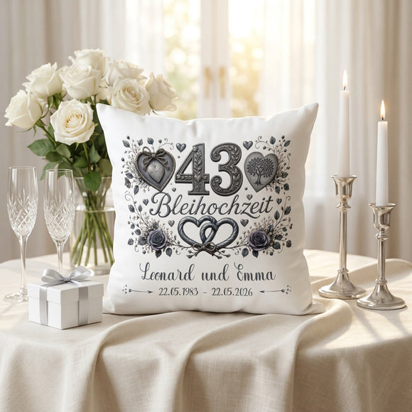 Hochwertiges Kissen zur Bleihochzeit mit Namen, Datum und stilvollem Design