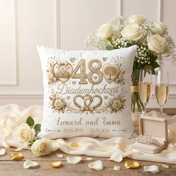 Geschenk Diademhochzeit – personalisiertes Kissen mit Namen und Datum