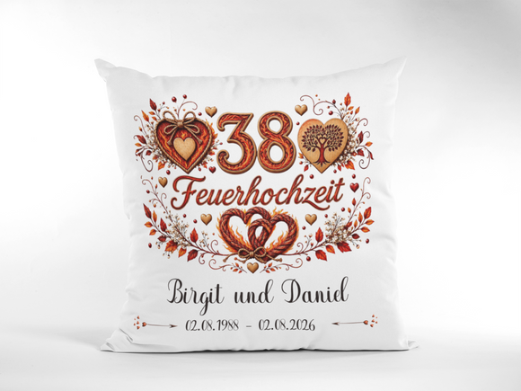 Geschenk Feuerhochzeit – personalisiertes Kissen mit Namen und Datum