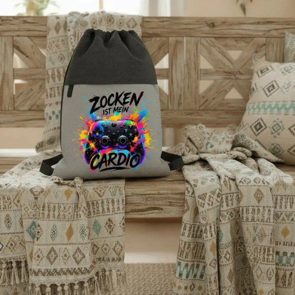 Turnbeutel Gamer im modernen Gaming-Design mit farbigem Controller und Streetstyle-Schriftzug.