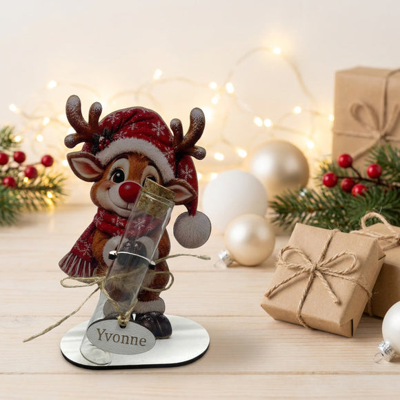 Weihnachtsgeschenk mit Name und süßem Rentier im Schneeflocken Design