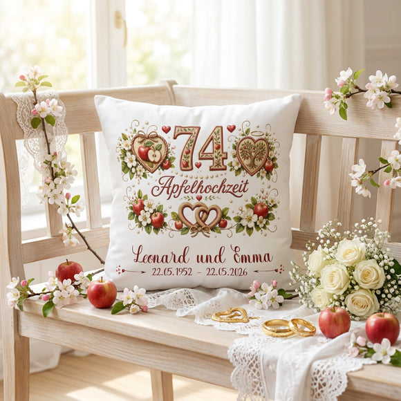 Kissen zum Hochzeitsjubiläum mit Äpfeln, Lebensbaum und Herzen