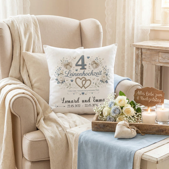 Leinenhochzeit Kissen personalisiert mit hochwertigem Druck und romantischem Design.