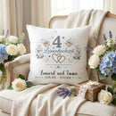 Leinenhochzeit Kissen personalisiert als romantisches Geschenk für Paare.