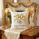 Geschenk zum 50. Hochzeitstag mit personalisiertem Kissen und hochwertigem Goldmotiv