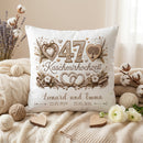 Geschenk Kaschmirhochzeit – personalisiertes Kissen mit Namen und Datum zum 47. Hochzeitstag