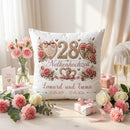 Personalisiertes Kissen zur Nelkenhochzeit mit Nelkenblüten und Herzen