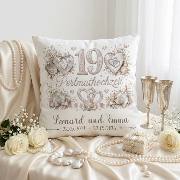 Personalisiertes Jubiläumskissen für 19 Jahre Ehe im eleganten Perlmuttstil