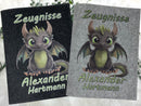 Zeugnismappe Drache personalisiert – mit Name & süßem Baby-Drachen | Filzhülle für Kinder-2